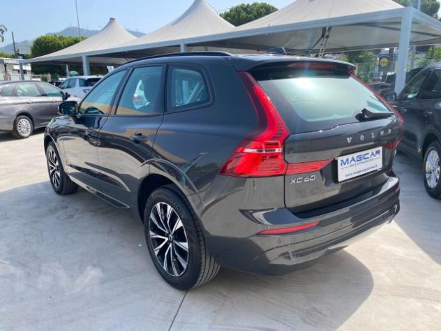 VOLVO XC60 B4 (d) automatico Essential rif. 23937136 - Foto 5