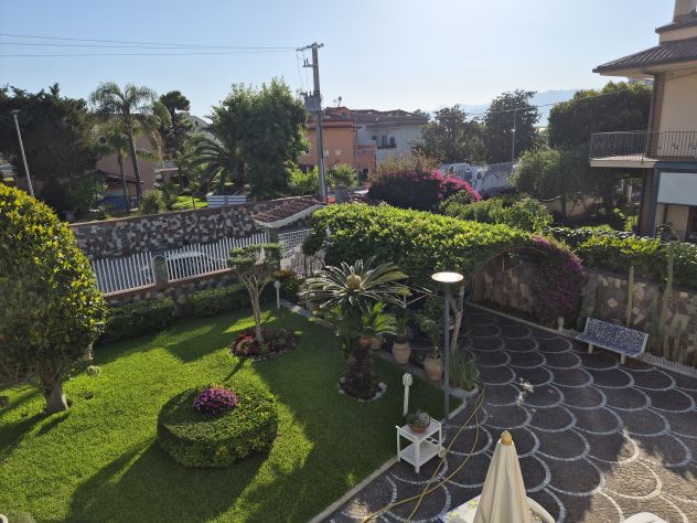 Villa indipendente con ampio giardino - Foto 5