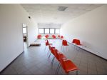 ATTIVITA'/LIC.COMMERCIALE di 5 vani e di 147 mq (PEDEROBBA) rif. SW154