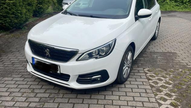 Peugeot 308 PureTech Turbo 130 S&S EAT8 Allure