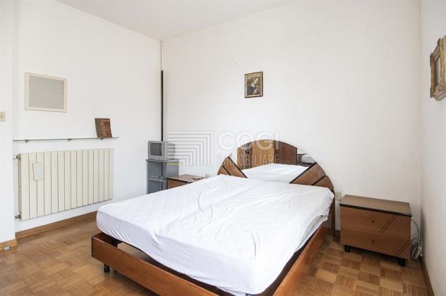 Appartamento con balcone e garage libero ed abitabile - Foto 12