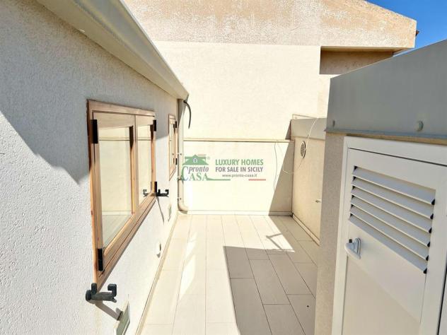 Appartamento su Due Livelli a Marina di Ragusa - Prima Fila sul Lungomare - Foto 18