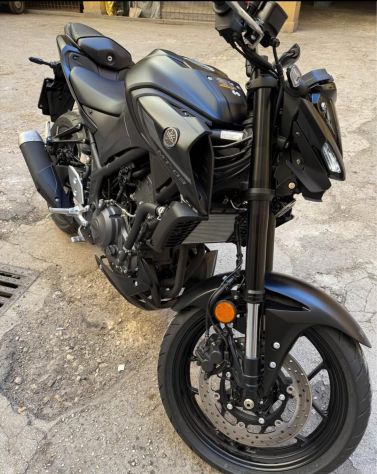 Yamaha MT-03 2025 – 2.300 km – Garanzia Yamaha – Cupolino - Foto 6