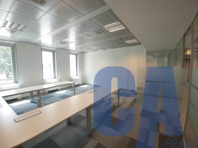 Palazzo a San Donato Milanese - Rif. SLAQE027