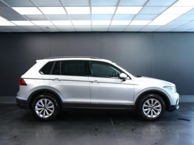 VOLKSWAGEN Tiguan 2.0 TDI 150CV DSG Life rif. 24108477 - Foto 6