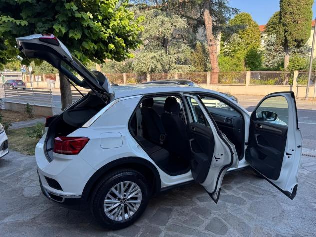 VW T-Roc 2.0 TDI SCR 150cv DSG BUSINESS BlueM Tech - Foto 7