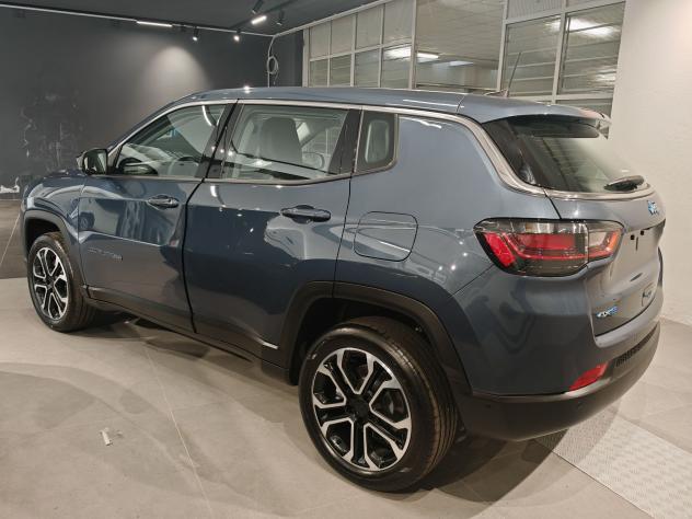 Jeep Compass 1.3 Turbo T4 190 CV PHEV AT6 4xe Altitude - Foto 3