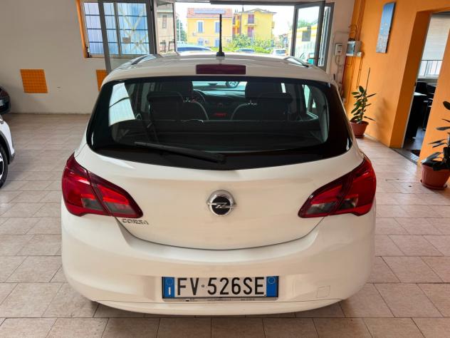 Opel Corsa 1.2 5 porte - Foto 5