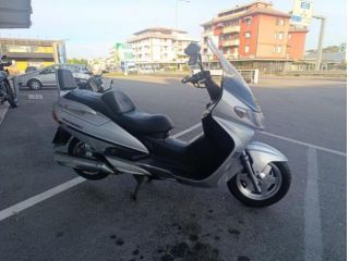 SUZUKI Burgman AN 400 BURGMAN 400 rif. 23627690