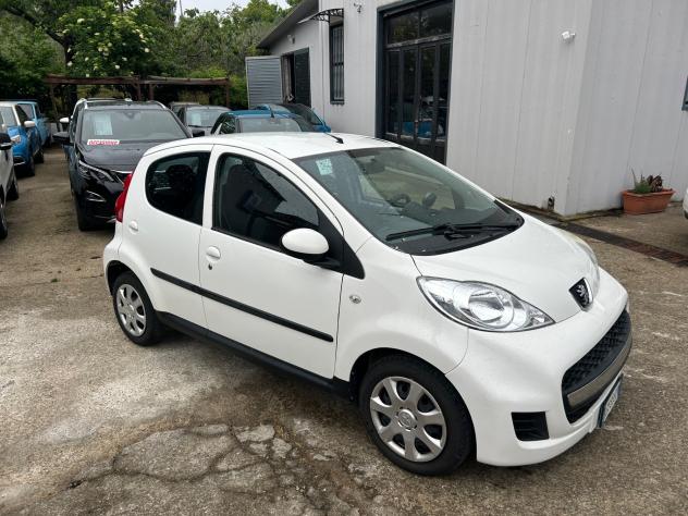 Peugeot 107 1.4 HDi 5p. Plaisir - Foto 4