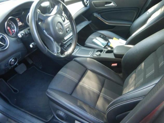 Mercedes Classe GLA 180 d Sport auto - Foto 10