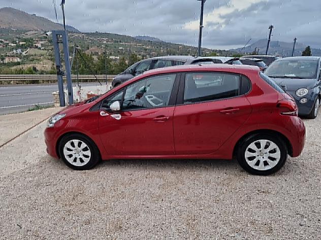 Peugeot 208 PureTech 68 5 porte Active - Foto 5