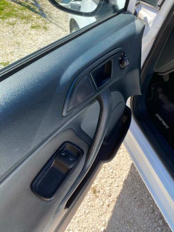 Ford Fiesta 1.4 Tdi Van Ok Neop. - Foto 9