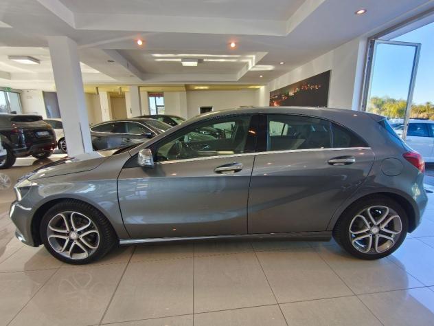 MERCEDES A 180 d Sport Navi/Retro - Foto 9