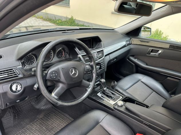 MERCEDES CLASSE E 250 anno 2011 - Foto 8