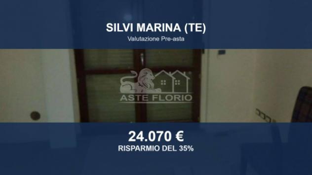Immobile in asta di 84 m², box auto in vendita a Silvi