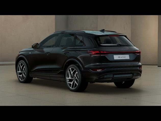 Audi Q6 e-tron Audi Q6 SUV S line edition e-tron performance 225,00 kW - Foto 3