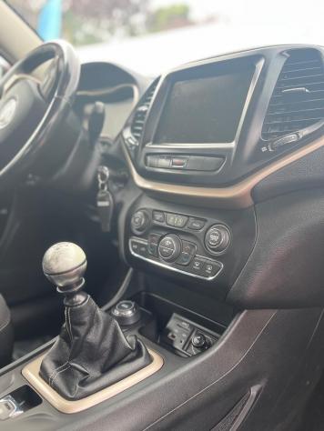 Jeep Cherokee 2.0 Mjt II 4WD Active Drive I Limited - Foto 9