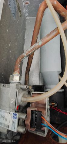 caldaia Junker Cerapur 28 Kw per ricambi NON FUNZIONANTE - Foto 6