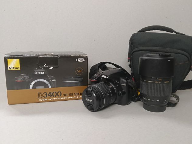 Nikon D3400 con obiettivo 18-55 VR stabilizzato e Tamron 70-300
