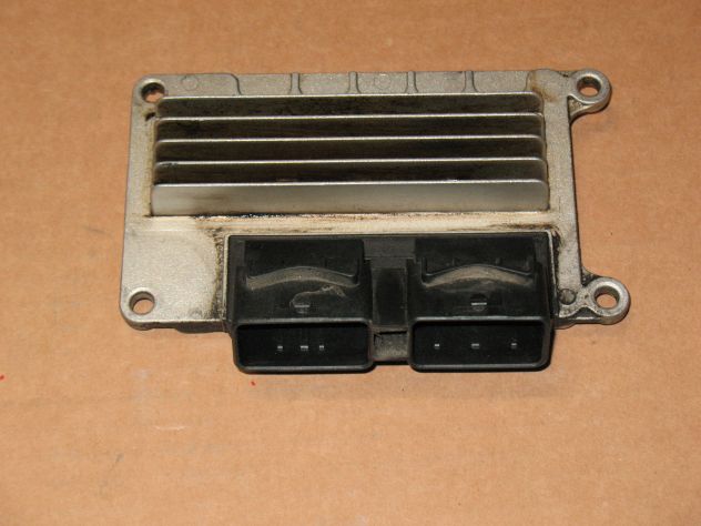 5NR2C5 IAW 5NR2.C5 ECU RENAULT CLIO 1.2 8200181482 8200262881 IAW5NR2.C5