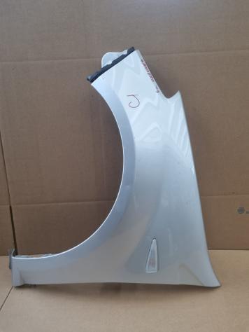 PARAFANGO ANTERIORE SINISTRO DACIA Sandero 1° Serie (0812)