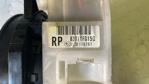 Devioluci Subaru Impreza 3^serie del 2010 (83111FG150) - Foto 5