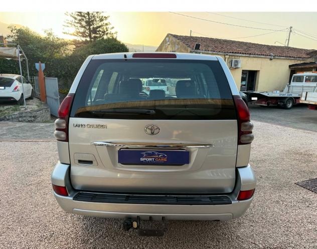 Toyota Land Cruiser 3.0 D-4D 16V cat 5 porte aut. 7 posti - Foto 9