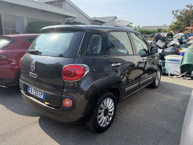 LOTTO 2 - Autovettura Fiat 500 L targata FA735TP - Foto 5