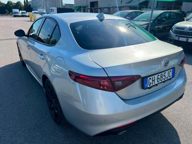 Alfa Romeo Giulia 2.2 Turbodiesel 190 CV AT8 Executive - Foto 3