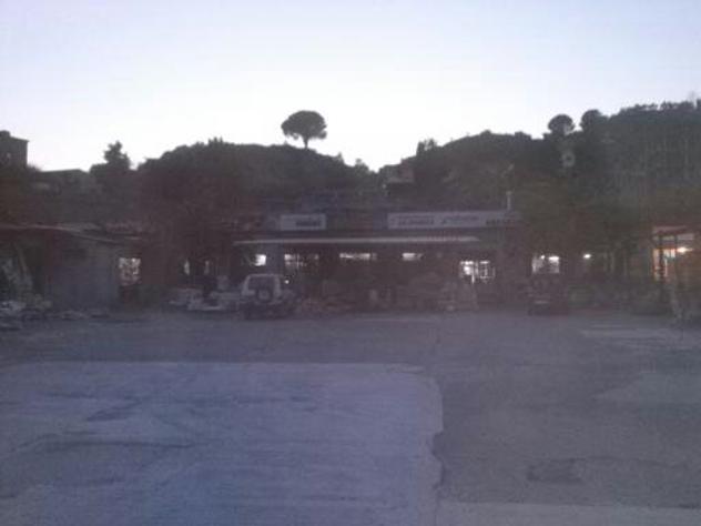 in affitto Privato capannone statale 106 mq 2000 - Foto 3