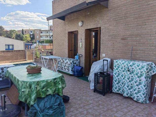 Appartamento in vendita a Quercegrossa - Castelnuovo Berardenga 80 mq Rif: 1267632