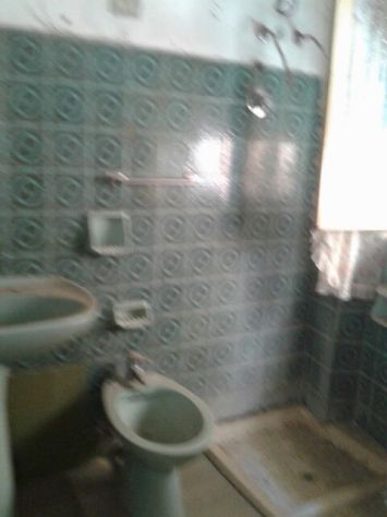 Casa terratetto nel centro storico di Lodé – 85 m², da ristrutturare - Foto 2