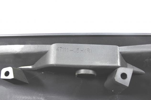 CARENA POSTERIORE DESTRA SUZUKI BURGMAN 400 LUX 2012 - 2016 4711105H00 REAR RIGHT FAIRING - Foto 3