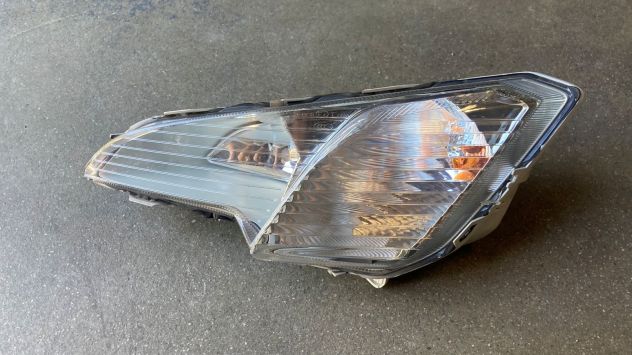 Fanalino fendinebbia anteriore SX Ford Ecosport del 2022 (GN15-13B221-MB) - Foto 2