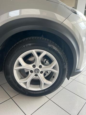 Nissan Juke 1.0 DIG-T 117 CV DCT Tekna + UNICOPROPRIETARIO - Foto 7