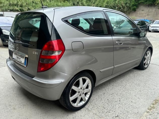 Mercedes-benz A 160 CDI CoupAvantgarde - Foto 4