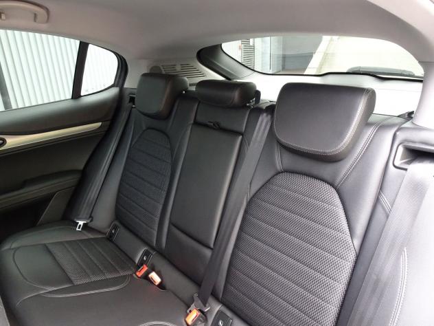Alfa Romeo Stelvio 2.2 Turbodiesel 190 CV AT8 Q4 B-Tech - Foto 10