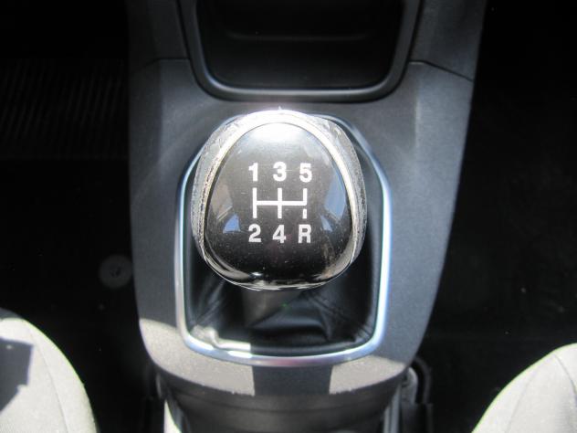 Ford Fiesta Plus 1.5 TDCi 75CV 5 porte - Foto 10