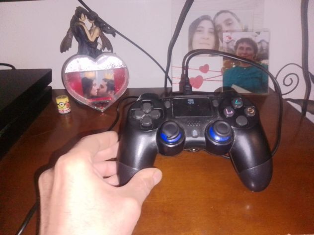 Vendo play station 4 usata funzionante - Foto 3