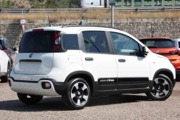 FIAT Panda 1.0 S&S Hybrid Pandina CROSS NUOVO rif. 23987283 - Foto 10