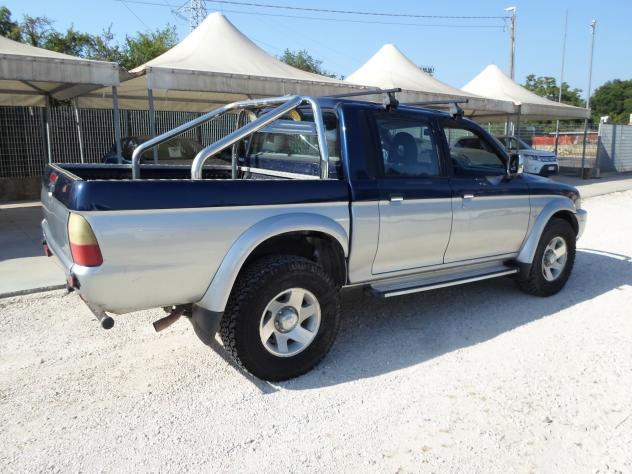 Mitsubishi L200 2.5 TDI 4WD Double Cab Pick-up - Foto 2
