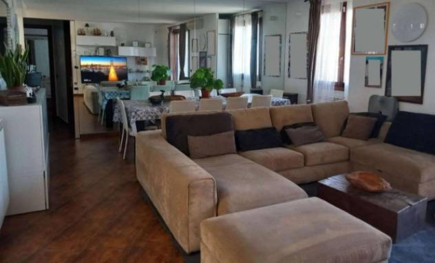Immobile in asta di 131 m² con più di 5 locali e box auto in vendita a Genova - Foto 15