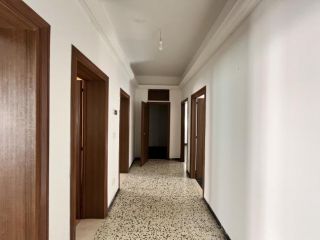 APPARTAMENTO di 5 vani e di 100 mq (BOLOGNA - Bologna) rif. MR9