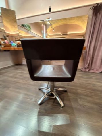 Vendo arredo per parrucchiere maletti - Foto 4