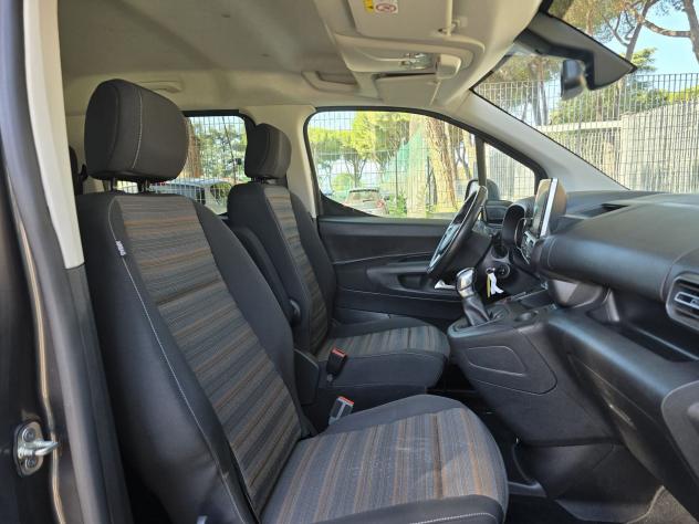 Opel Combo 1.5 Diesel 130cv Advance L1H1 S&S MT6 - Foto 3