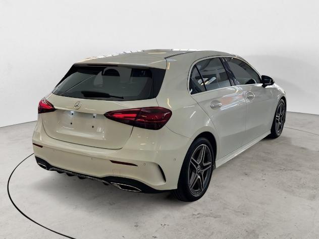 Mercedes-Benz Classe A A 200 AMG Line mild hybrid iva esposta - Foto 4