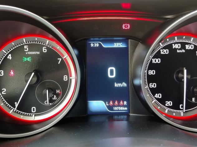 Suzuki Swift Hybrid 1.2 Hybrid Top 2WD - Foto 10