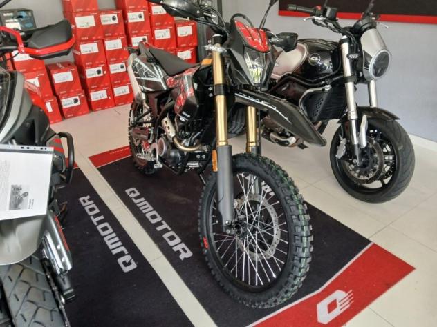 QJ Motor COV 125 X . - Foto 6