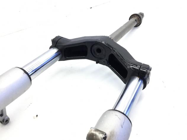 YAMAHA XC VERSITY 300 FORCELLA - PUNTI DI RUGGINE SU PARTE ALTA STELO 2004 2006 - Foto 7